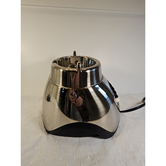 Oster Classic Series 16 Speed Blender Glass 5 Cup Jar Precise Blend All Metal - Picture 4 of 16